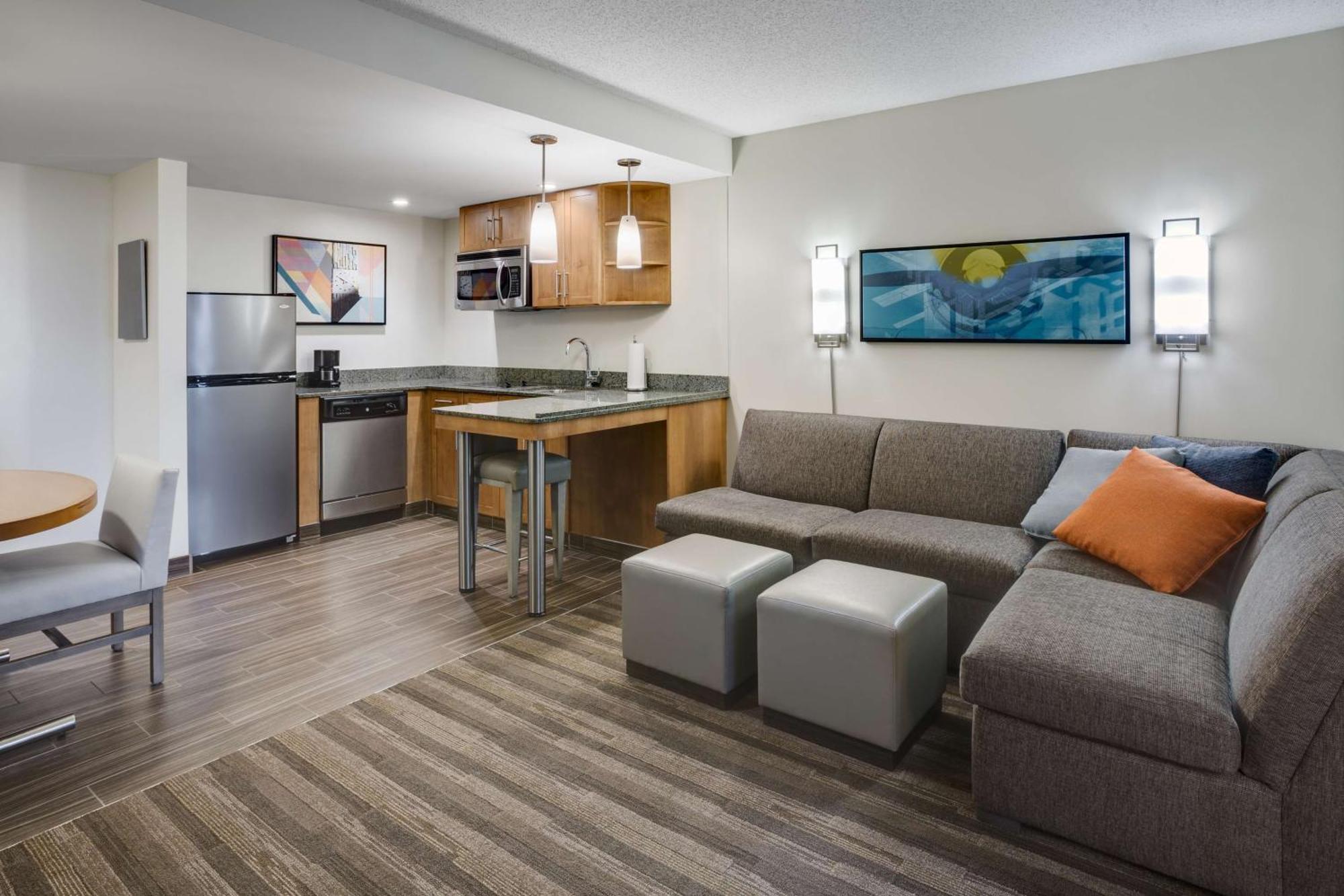 Hyatt House Hartford North/Windsor Hotel Buitenkant foto