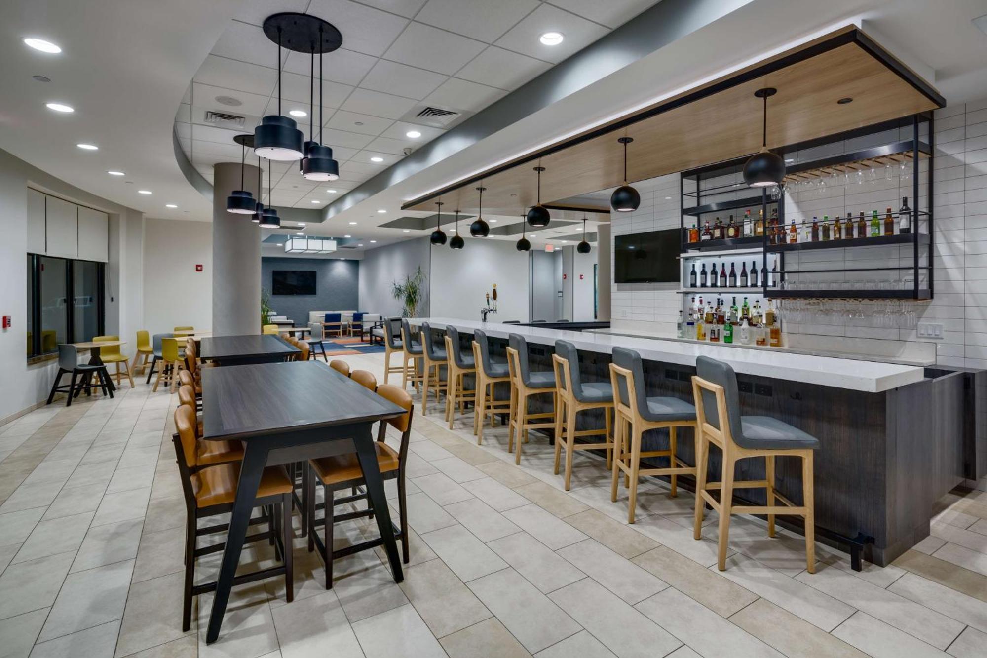 Hyatt House Hartford North/Windsor Hotel Buitenkant foto