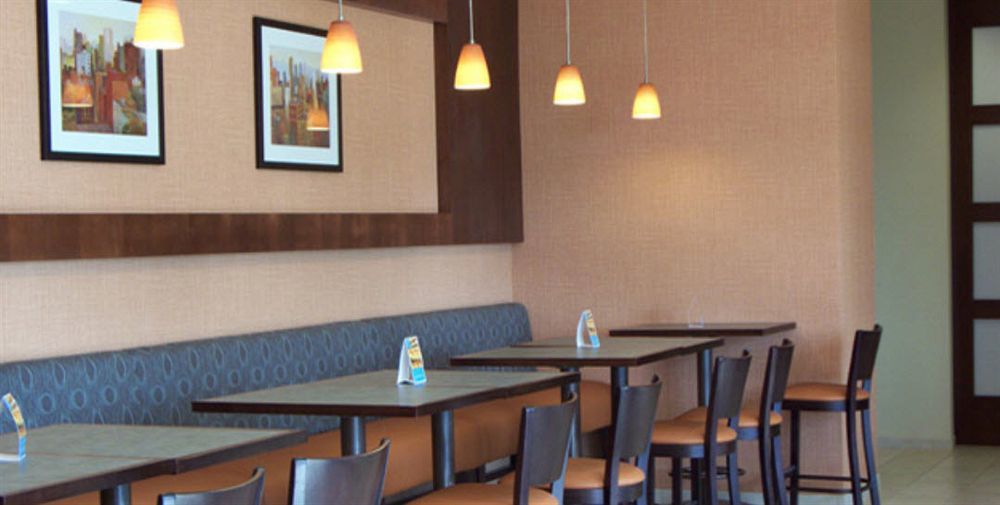 Hyatt House Hartford North/Windsor Hotel Buitenkant foto